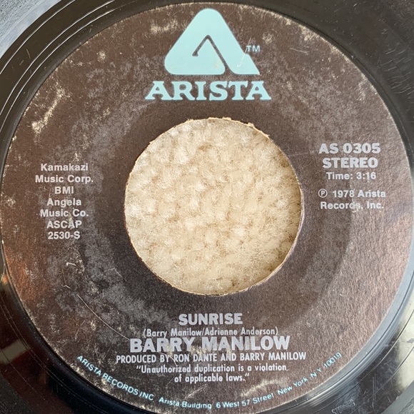 3 Vintage Barry Manilow 7” Vinyl Records - Picture 13 of 15